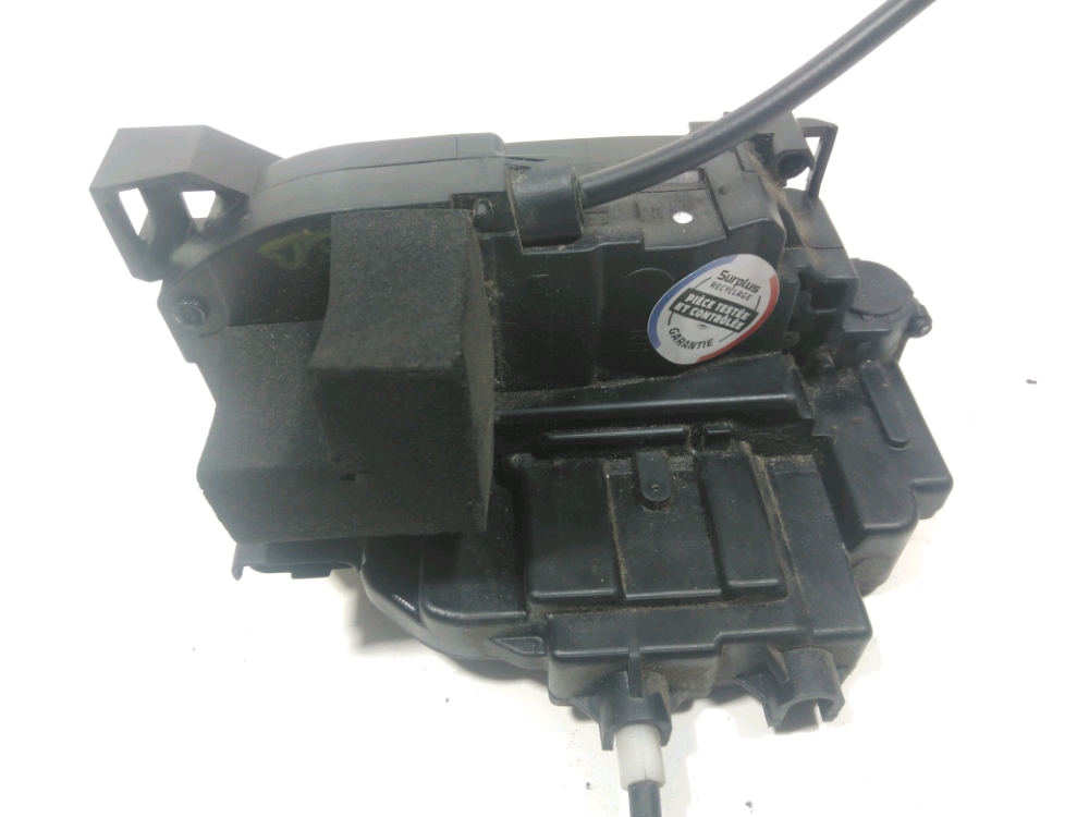 Serrure de porte arrière droite