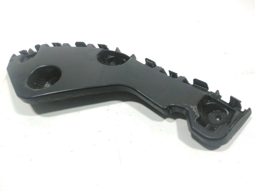 Support gauche de pare-choc arrière