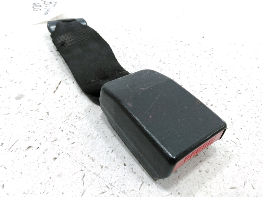 Ancrage ceinture arrière gauche