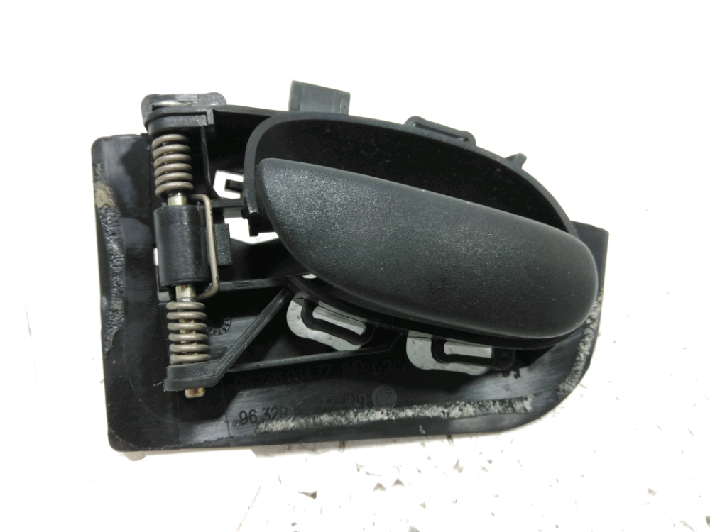 Poignée intérieure porte arrière gauche