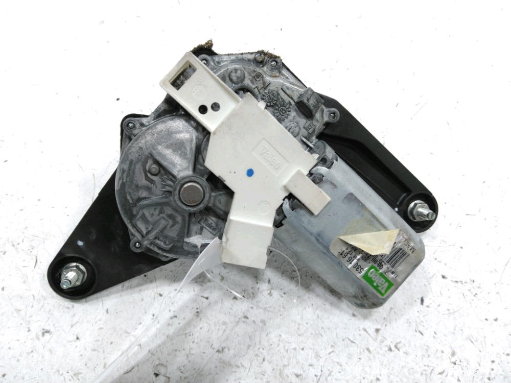 Moteur d'essuie glace arrière