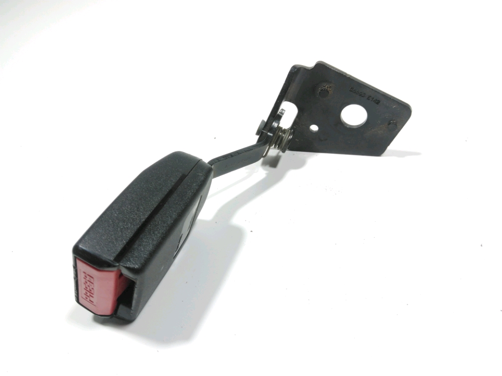 Ancrage ceinture arriere gauche