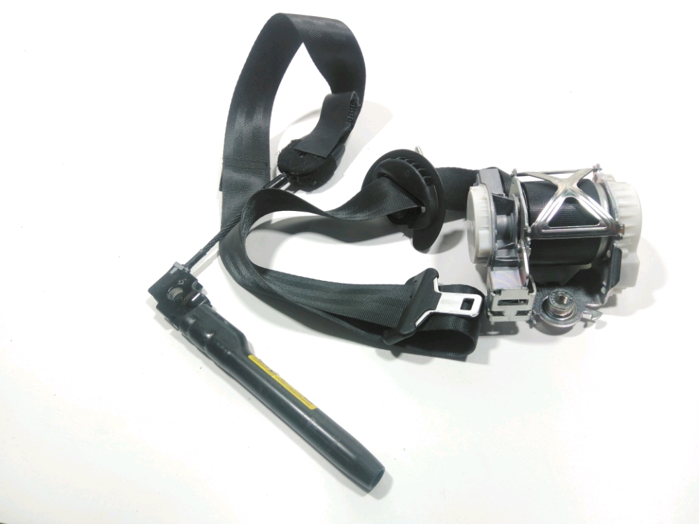 Ceinture avant droite