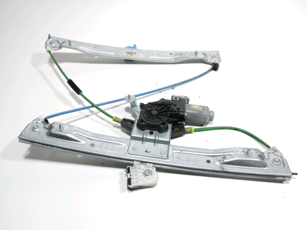 Lève-vitre électrique avant droit