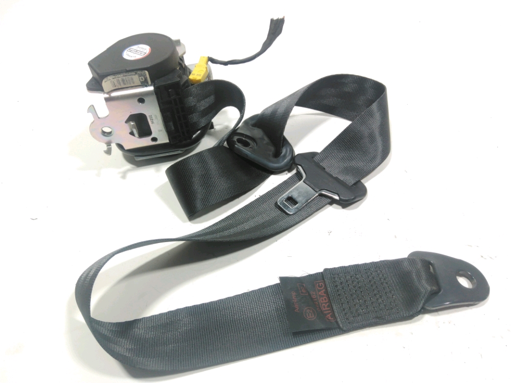 Ceinture avant droite