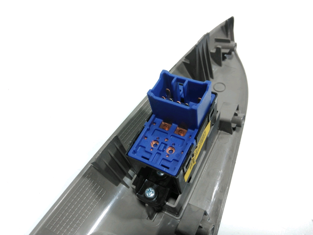 Commande lève-vitre arrière gauche