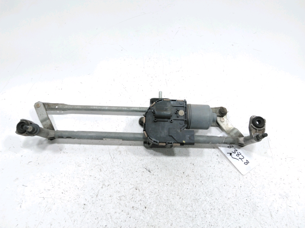 Mécanisme + moteur d'essuie glace avant