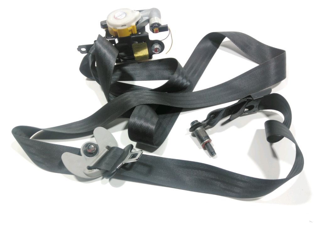 Ceinture avant droite