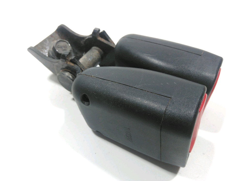 Ancrage ceinture arriere gauche