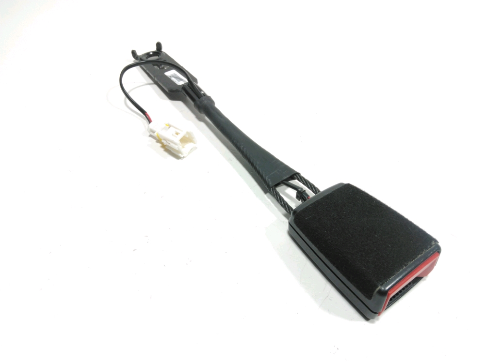 Ancrage ceinture avant droit