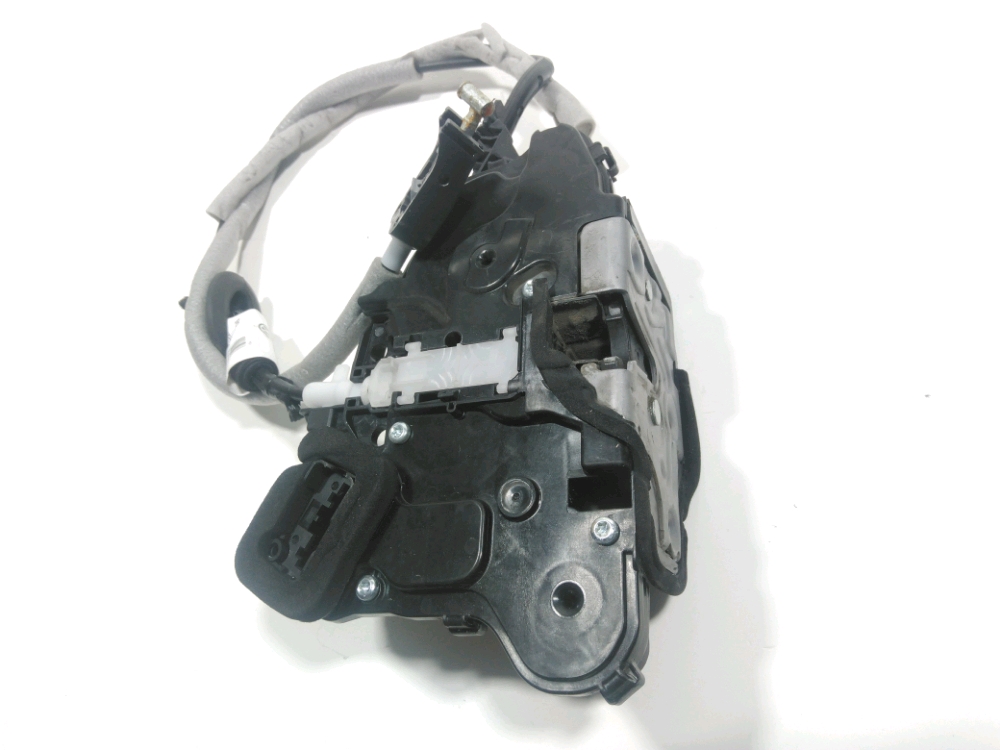 Serrure de porte avant gauche