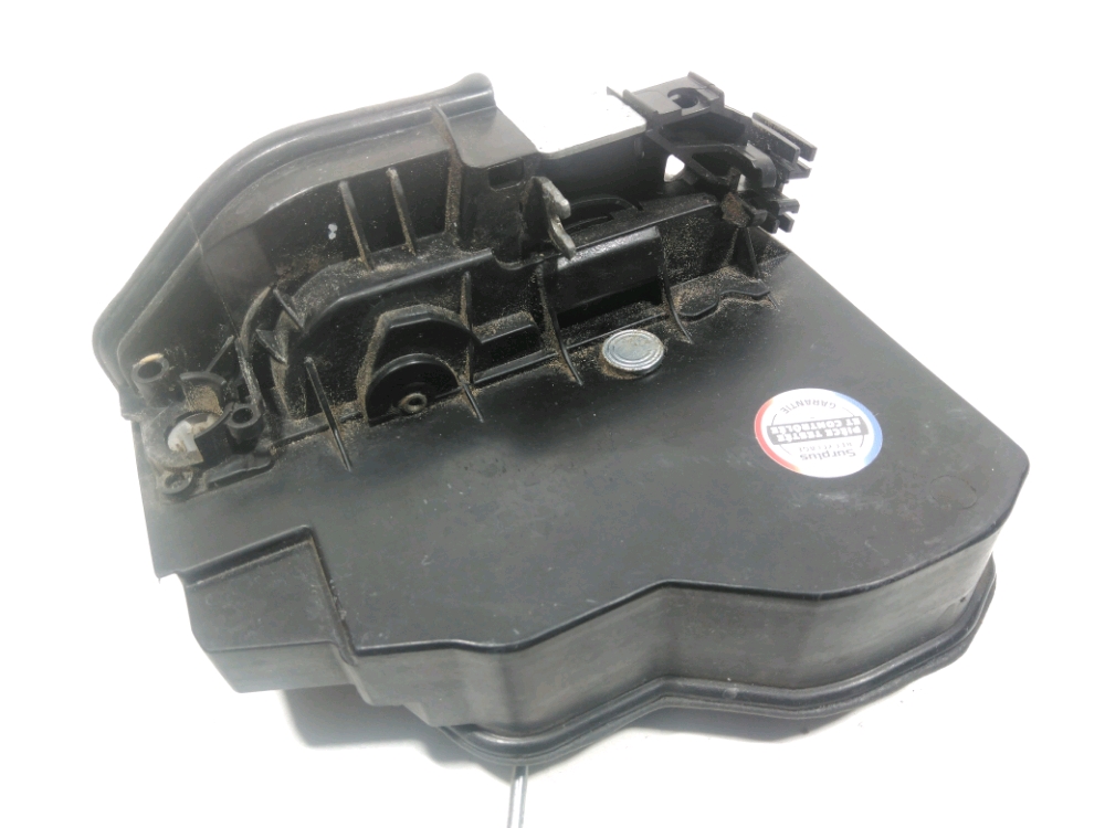 Serrure de porte avant gauche