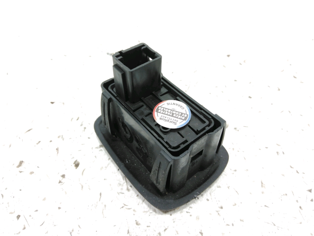 Commande lève-vitre arrière droit