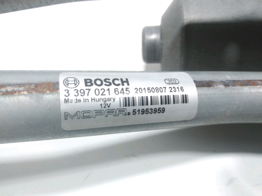 Mécanisme + moteur d'essuie glace avant