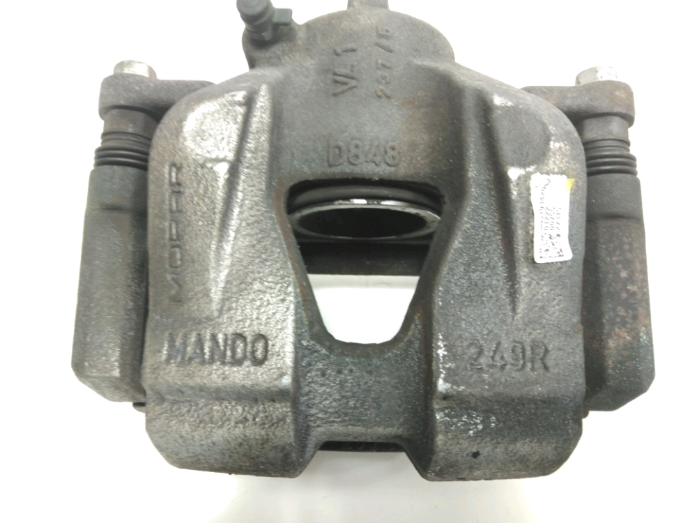 Etrier de frein avant droit