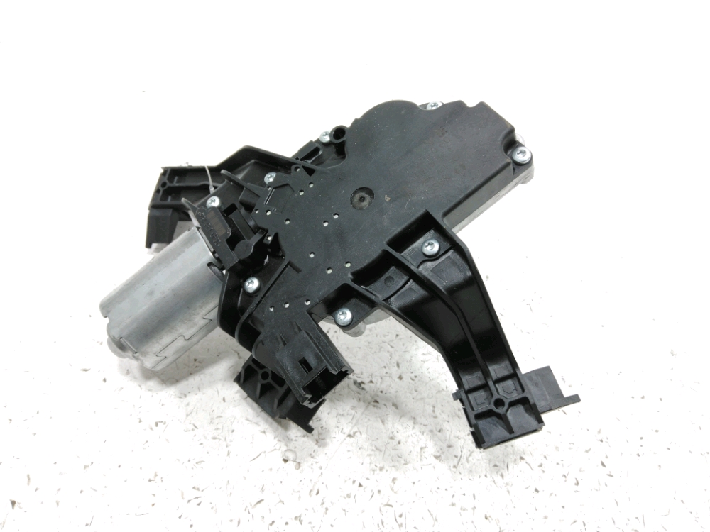 Moteur d'essuie glace arrière