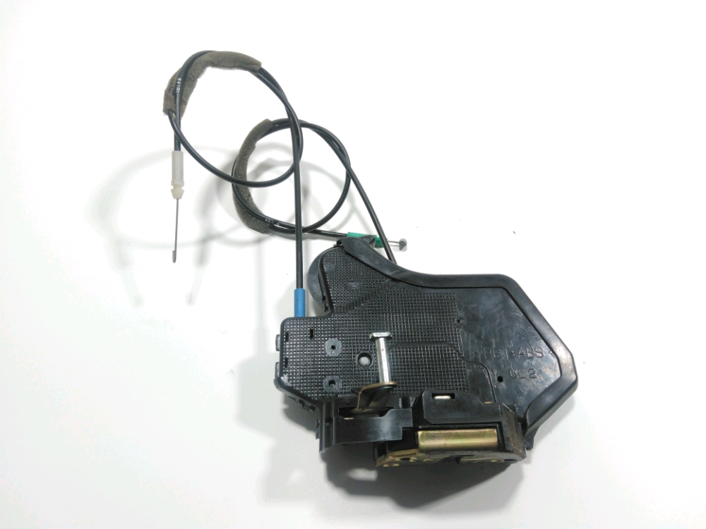 Serrure de porte arrière gauche