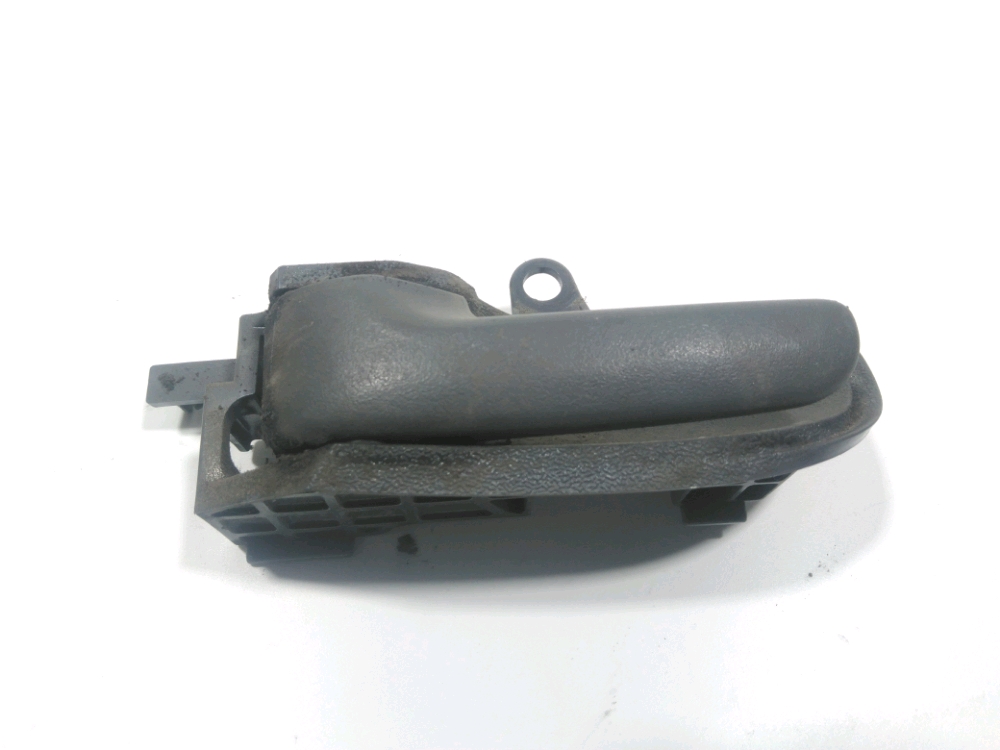 Poignee interieure porte arriere gauche