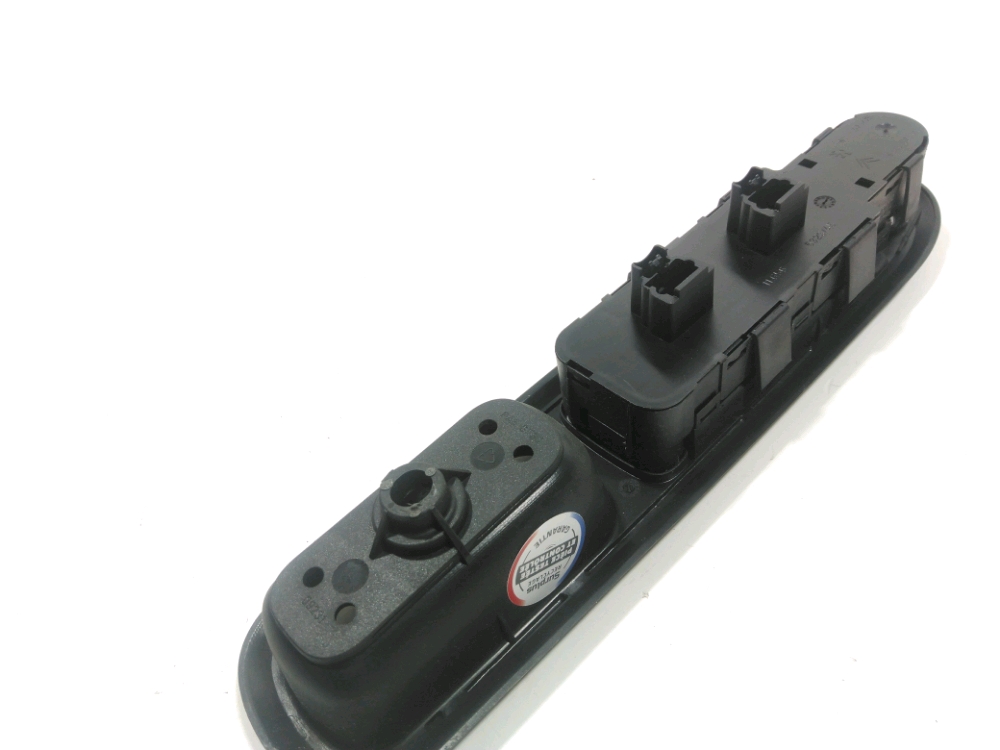 Commande lève-vitre avant gauche