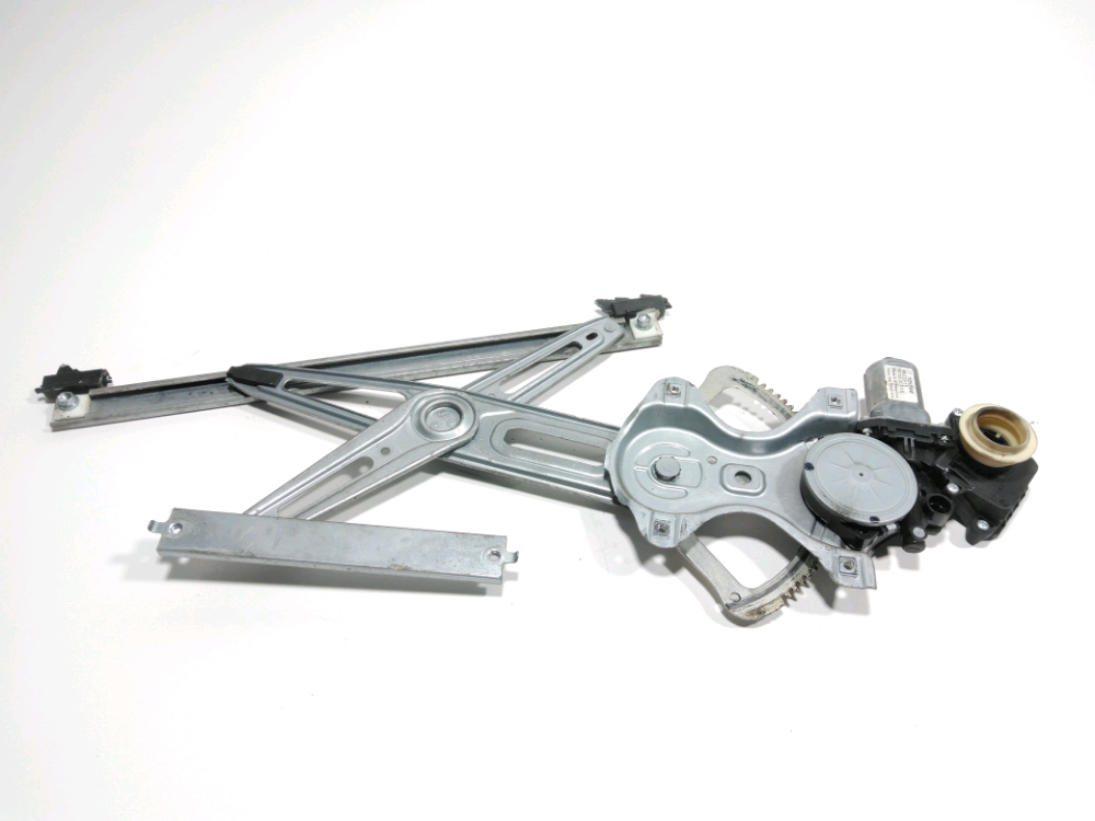 Leve-vitre electrique avant gauche