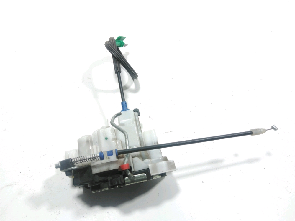 Serrure de porte avant gauche