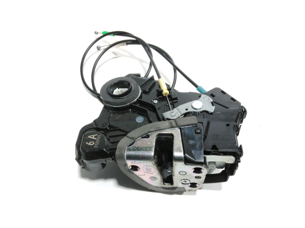 Serrure de porte avant gauche