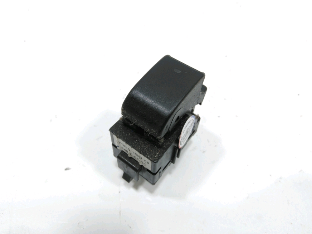 Commande leve-vitre avant droit