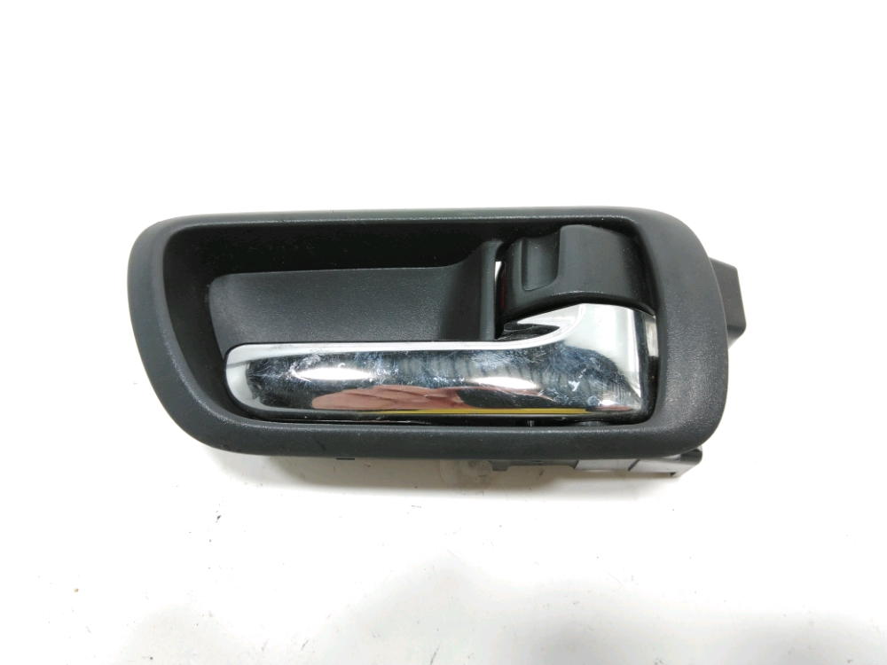 Poignée intérieure porte avant droite