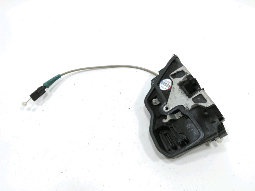 Serrure de porte arrière droite