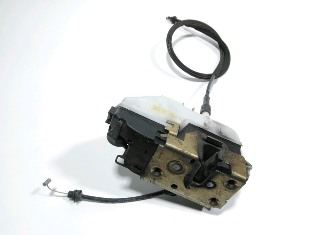 Serrure de porte avant gauche