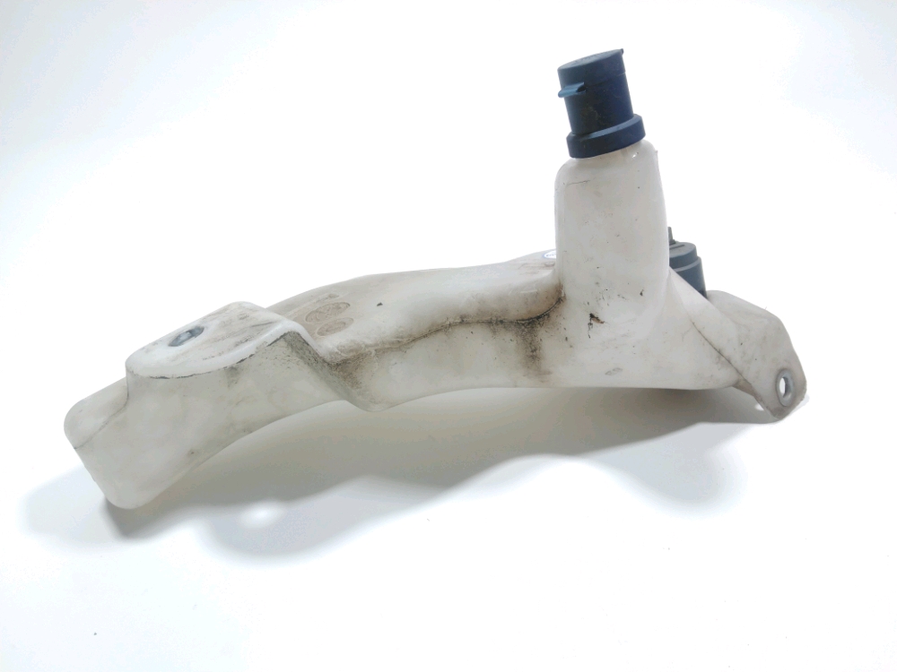 Réservoir de lave glace avant