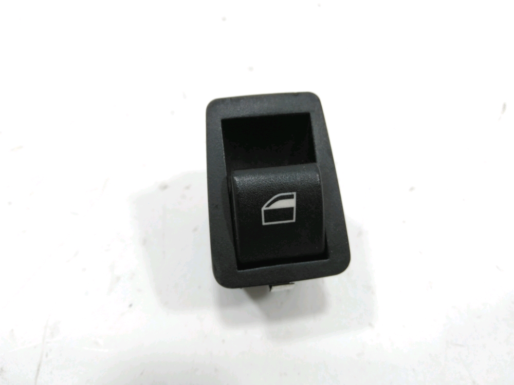 Commande lève-vitre arrière droit