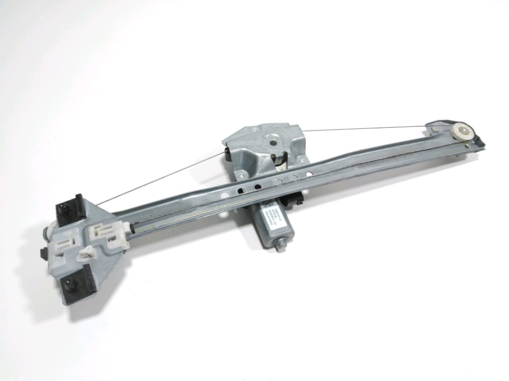 Lève-vitre électrique avant droit