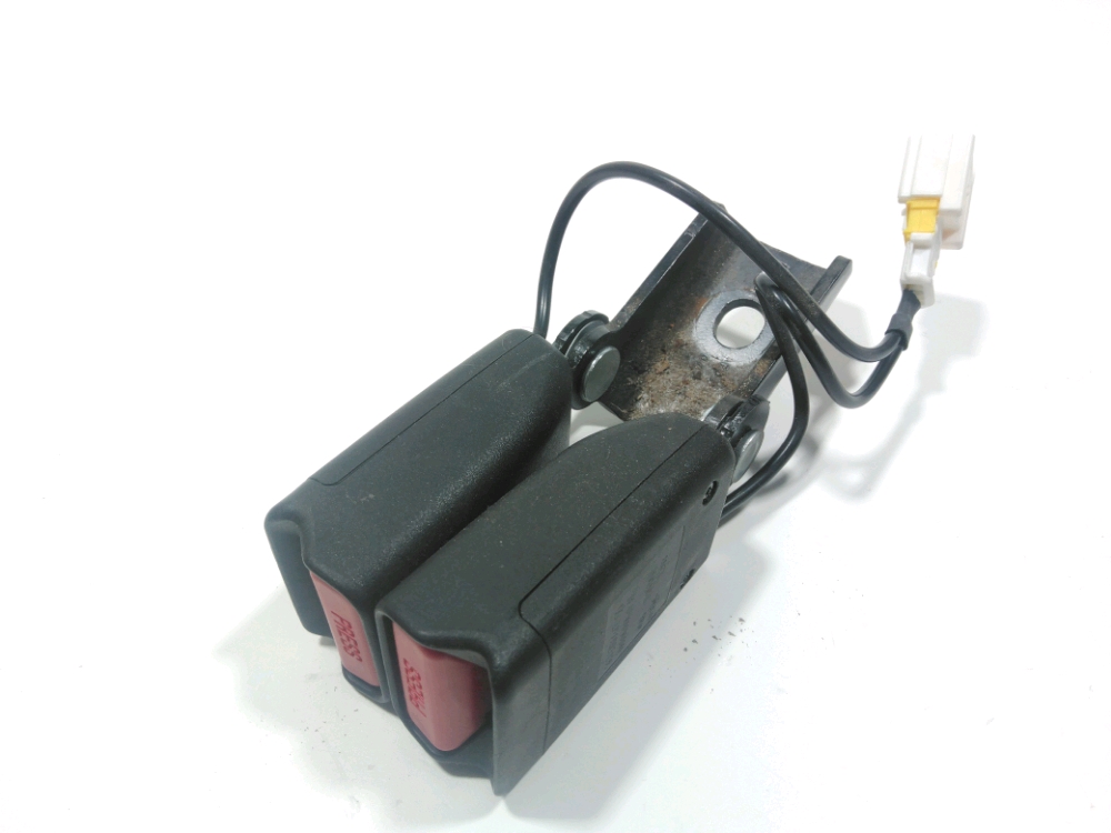 Ancrage ceinture arrière droit