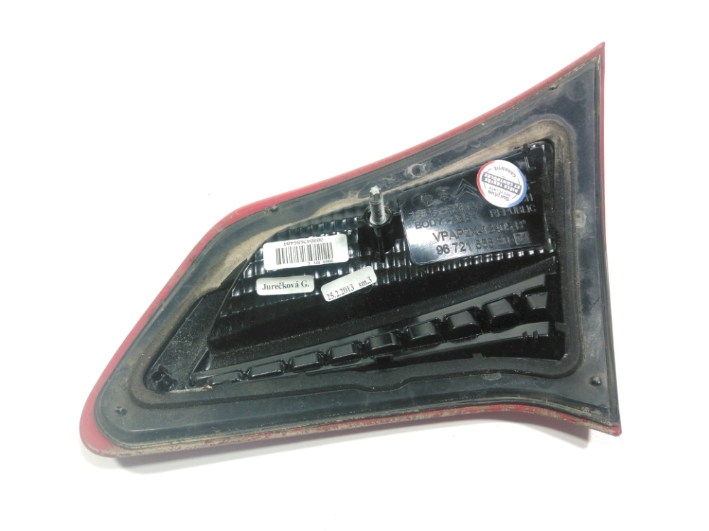 Feu arrière intérieur gauche