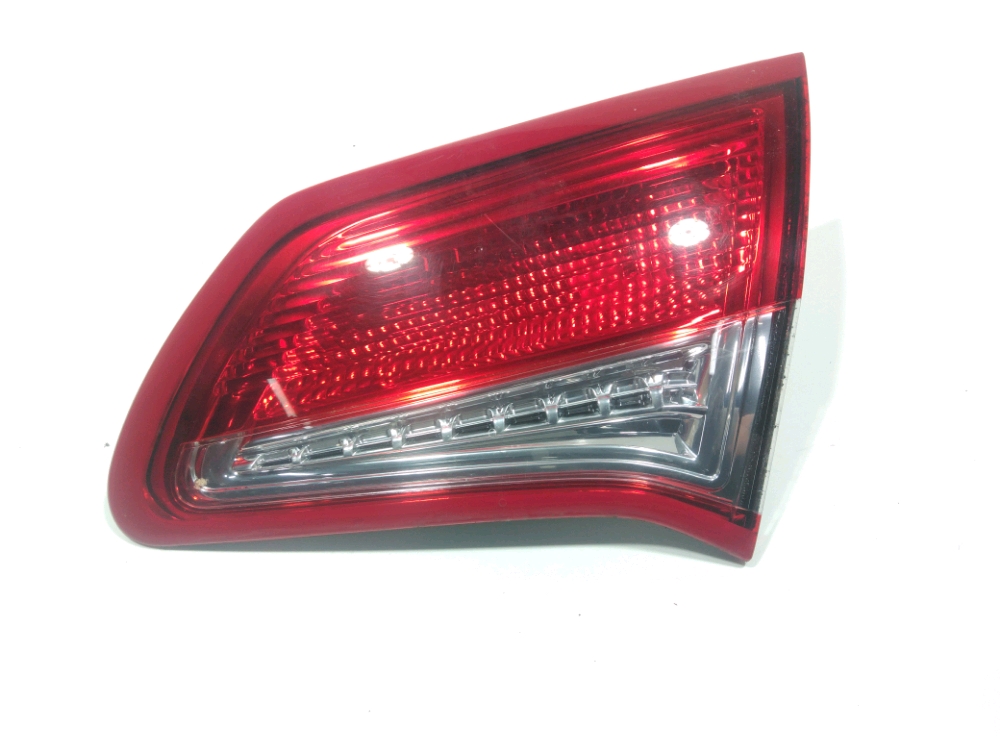 Feu arrière intérieur droit