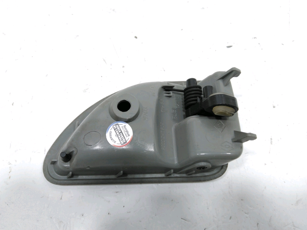 Poignée intérieure porte avant gauche