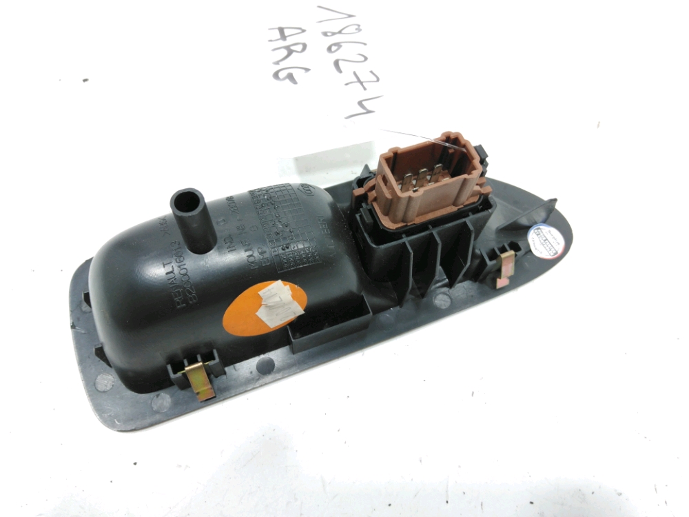 Commande lève-vitre arrière gauche