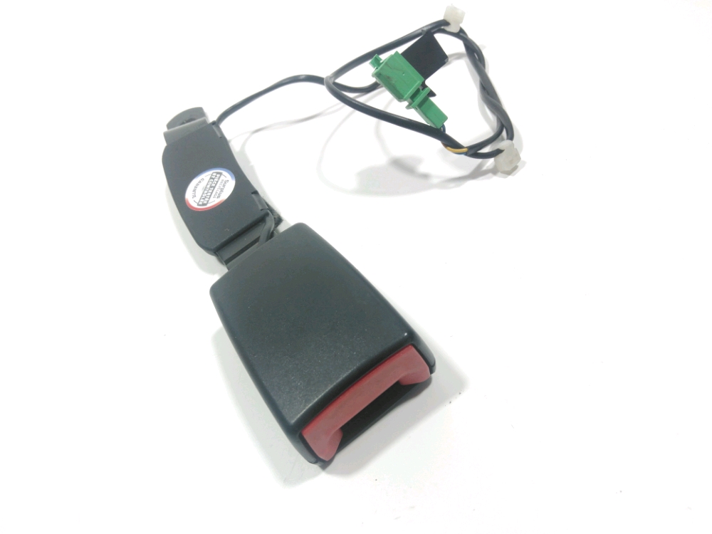 Ancrage ceinture avant droit
