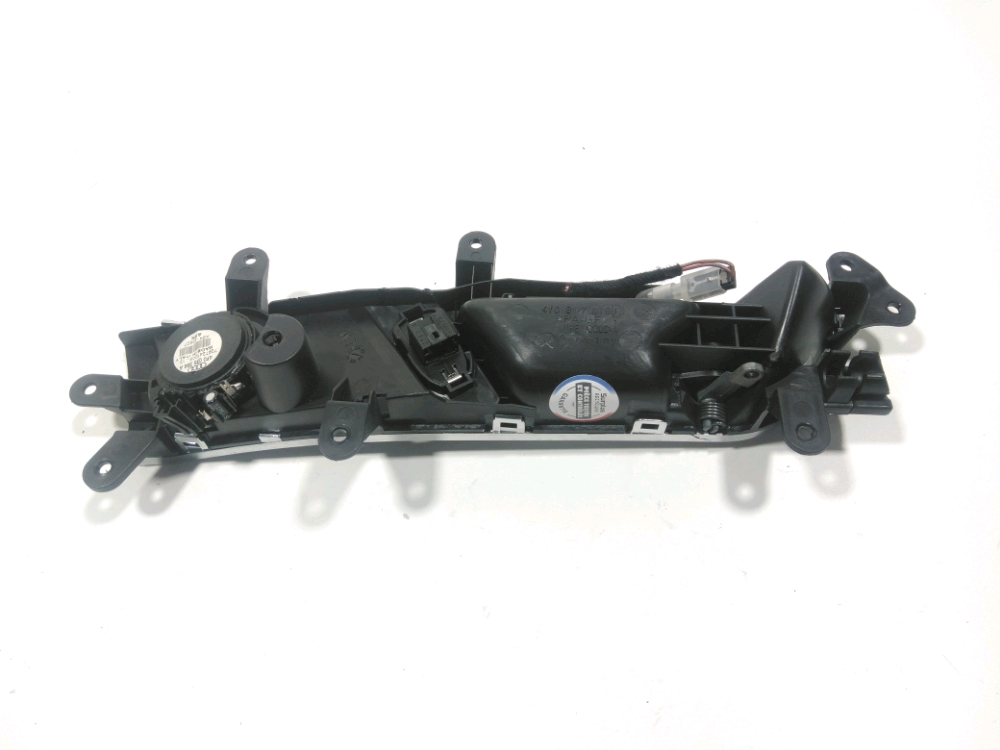 Poignée intérieure porte avant gauche