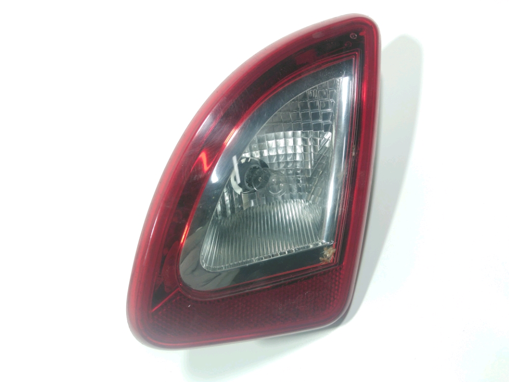 Feu arrière intérieur droit