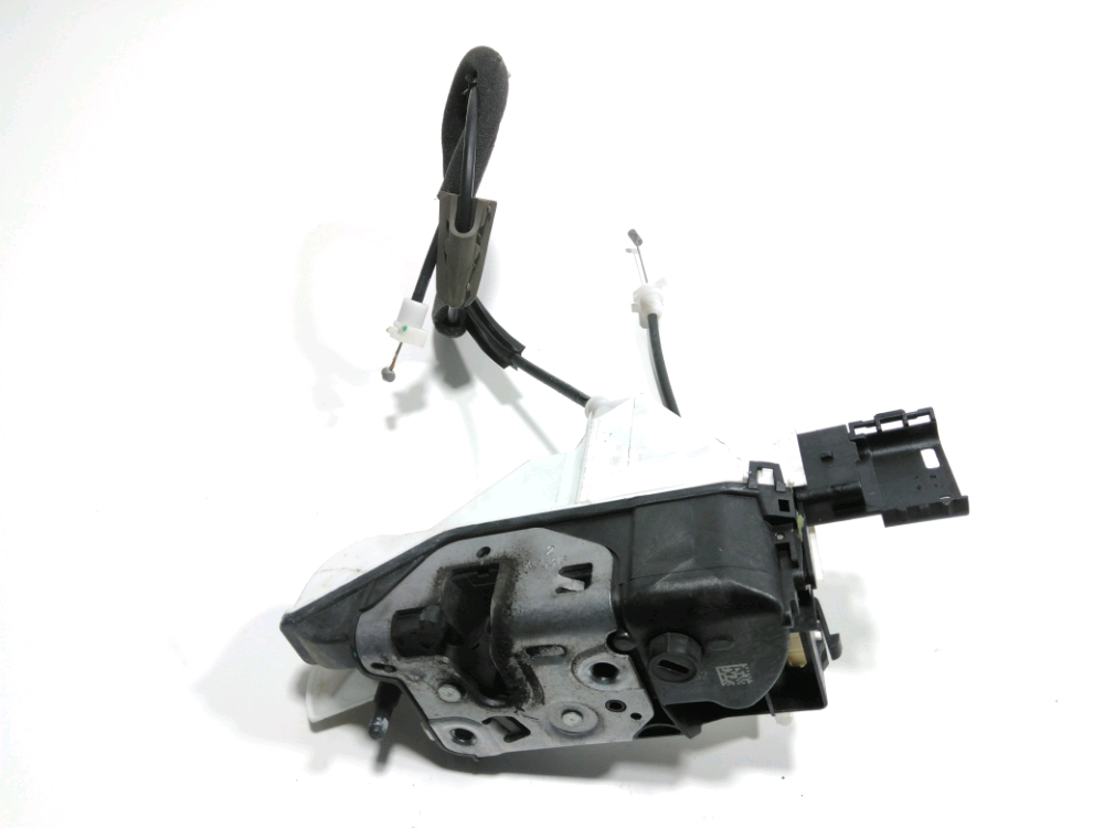 Serrure de porte avant gauche