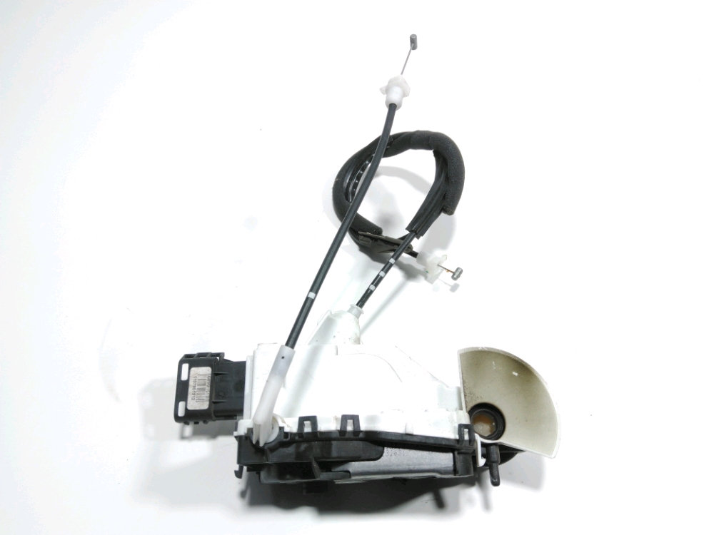 Serrure de porte avant gauche