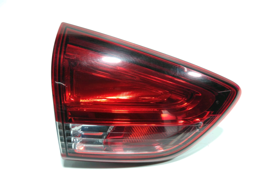 Feu arrière intérieur gauche