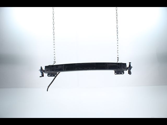 Renfort pare-choc avant