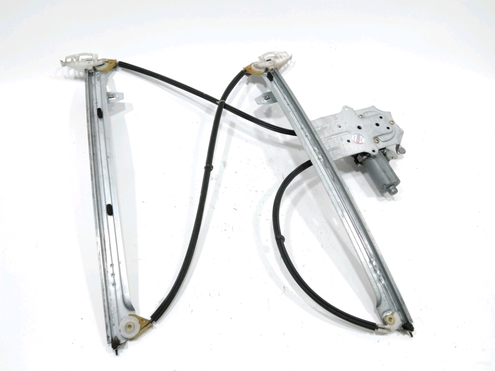 Lève-vitre électrique avant droit