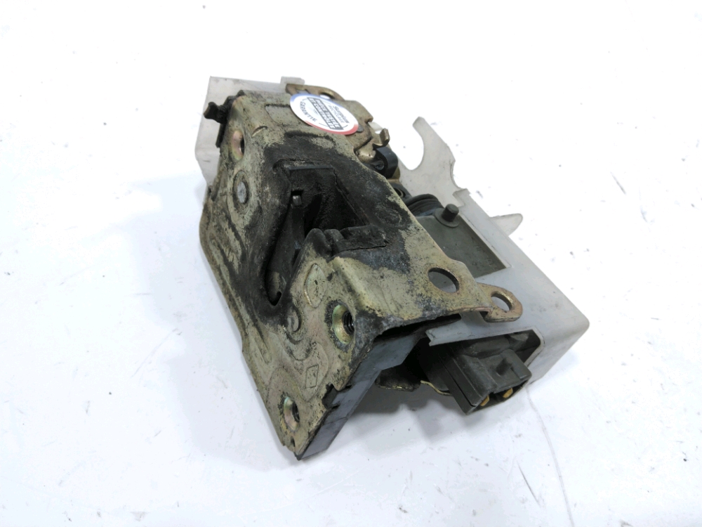 Serrure de porte arrière gauche