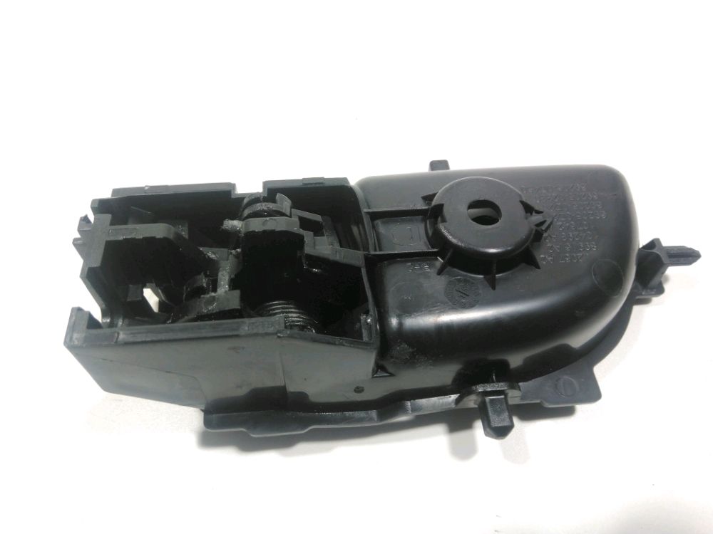 Poignée intérieure porte avant droite