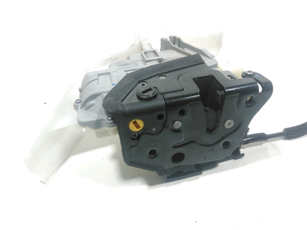 Serrure de porte arrière gauche