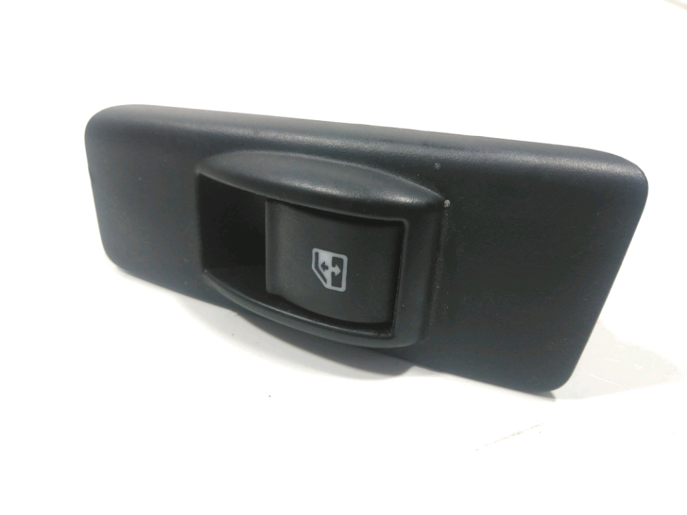 Commande lève-vitre arrière gauche